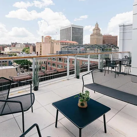 Kislak 602 2Br Penthouse Retreat Above The City Newark Exterior foto